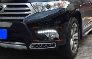 چین DRL خودکار دنده LED در حال اجرا DRL برای Toyota Highlander 2012 2013 با رینگ Chromed تامین کننده