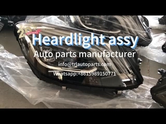 چراغ جلو و عقب