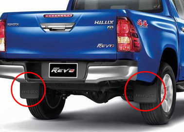 قیمت خوب TOYOTA Hilux Revo ۲۰۱۵ ۲۰۱۶ ۲۰۱۷ محافظ لجن ماشین فلپ / محافظ اسپلش سبک OE آنلاین